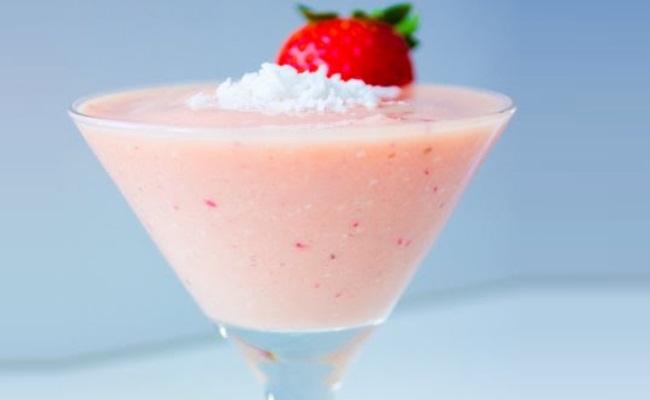 coco, fresas, plátano y papaya