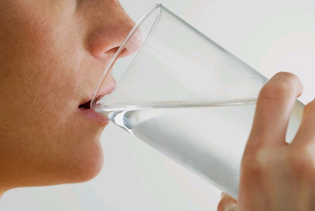 mucha agua a las